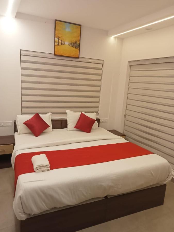 La Gabriell Beach Inn 칼랑굿 외부 사진